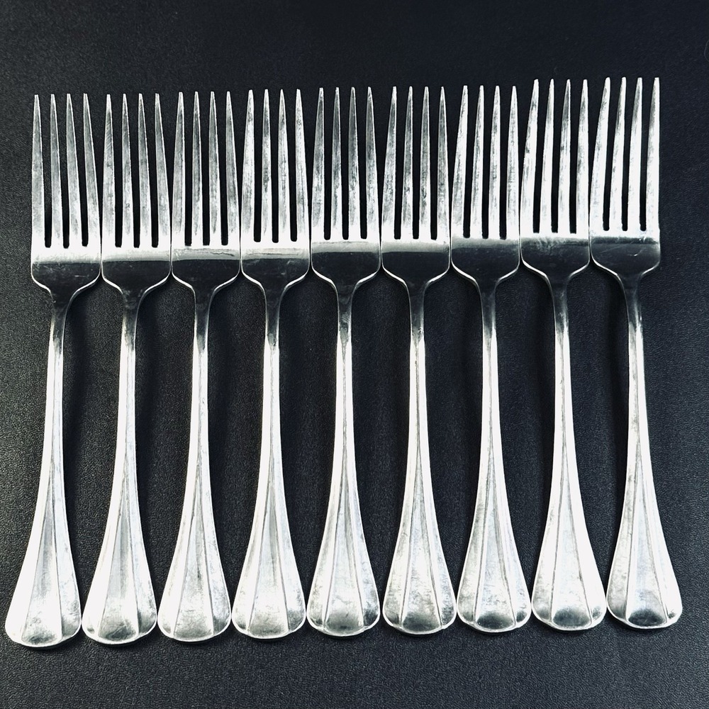 9 International Stainless DINNER Forks Fork Set Ridges Silverware Flatware - Picture 1 of 6